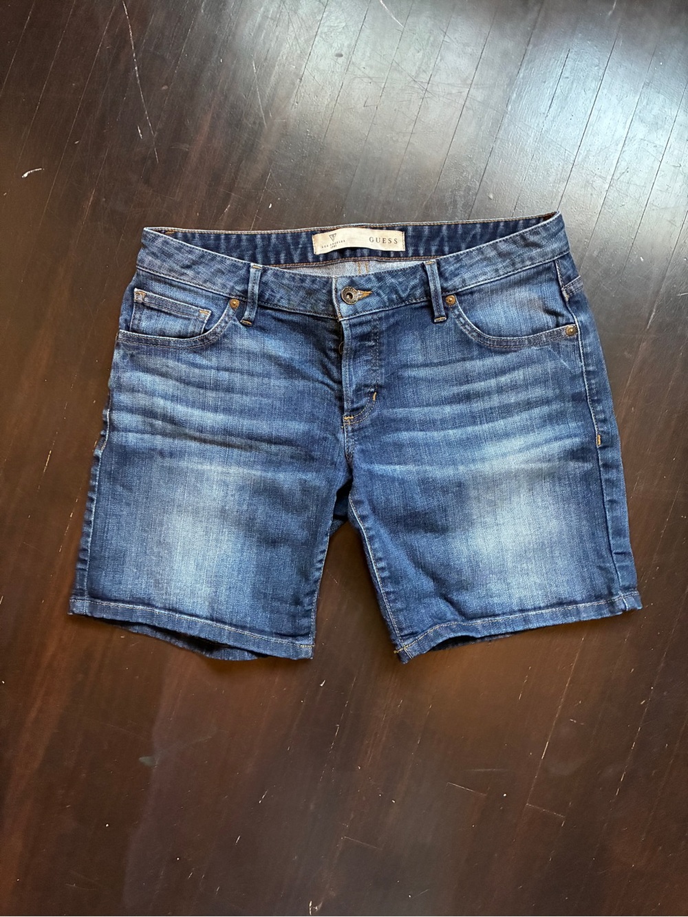 GUESS women’s shorts, size 26